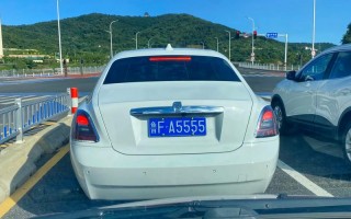 新乡豹子车牌号多少钱能买，买车牌号去哪里买