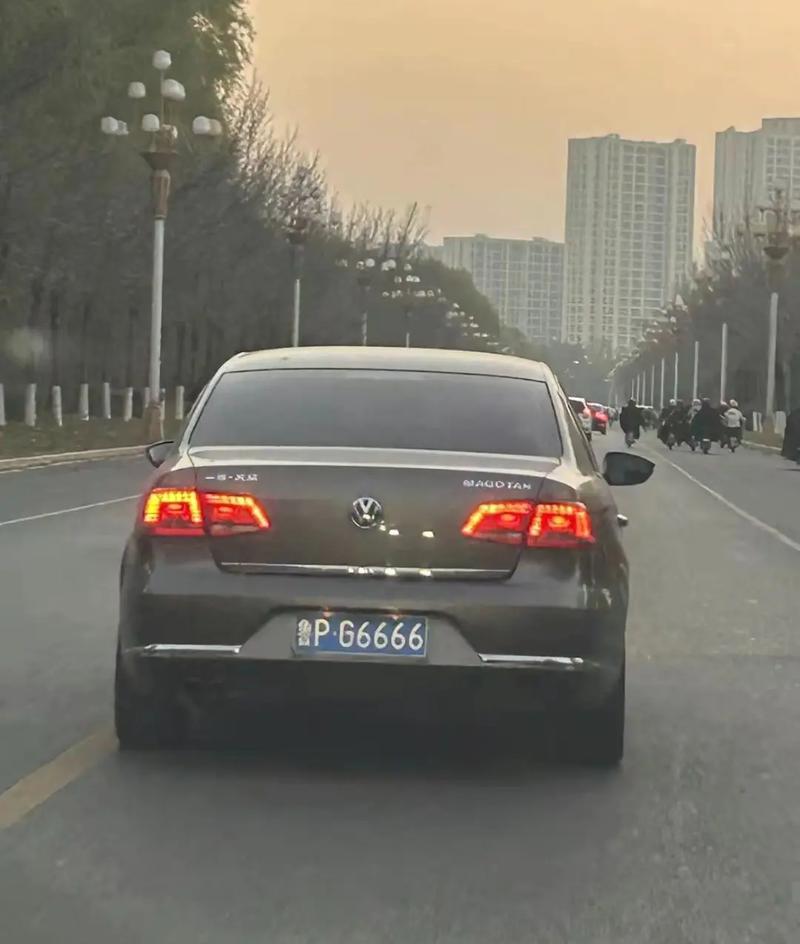 受得!吉安车牌靓号在哪买“叫争高”-第3张图片-49车牌靓号 受得!吉安车牌靓号在哪买“叫争高”-第3张图片-49车牌靓号