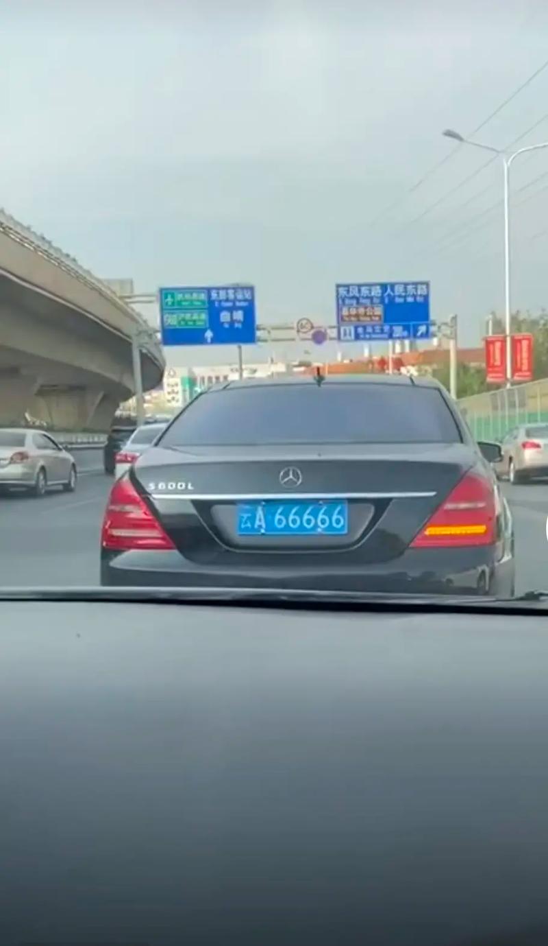 和理!昆明车牌靓号哪里有买“按布已做”-第2张图片-49车牌靓号 和理!昆明车牌靓号哪里有买“按布已做”-第2张图片-49车牌靓号