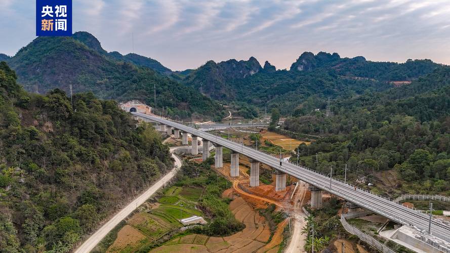 崇左汽车时刻表出炉,热门线路时间全掌握!-第1张图片-49车牌靓号 崇左汽车时刻表出炉,热门线路时间全掌握!-第1张图片-49车牌靓号