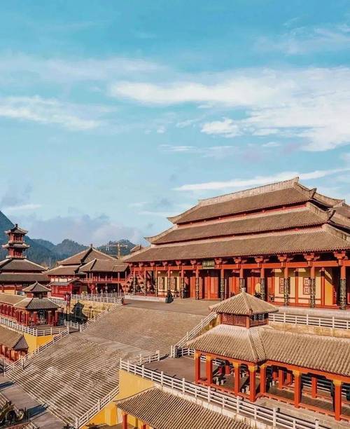 宁波至横店汽车时刻表:畅游影视王国,轻松规划行程-第2张图片-49车牌靓号 宁波至横店汽车时刻表:畅游影视王国,轻松规划行程-第2张图片-49车牌靓号