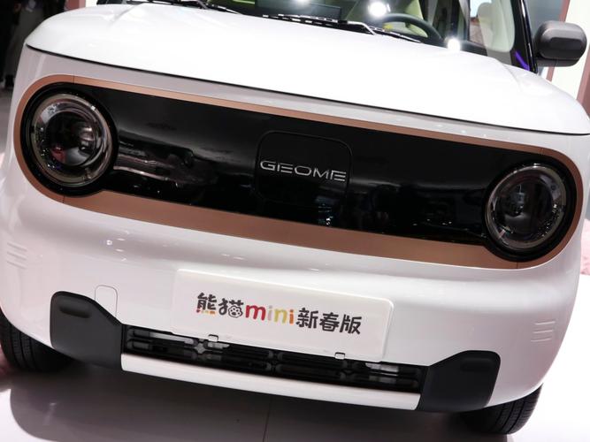 2023年度热销排行:黑色汽车蜡哪个品牌更胜一筹?-第1张图片-49车牌靓号 2023年度热销排行:黑色汽车蜡哪个品牌更胜一筹?-第1张图片-49车牌靓号