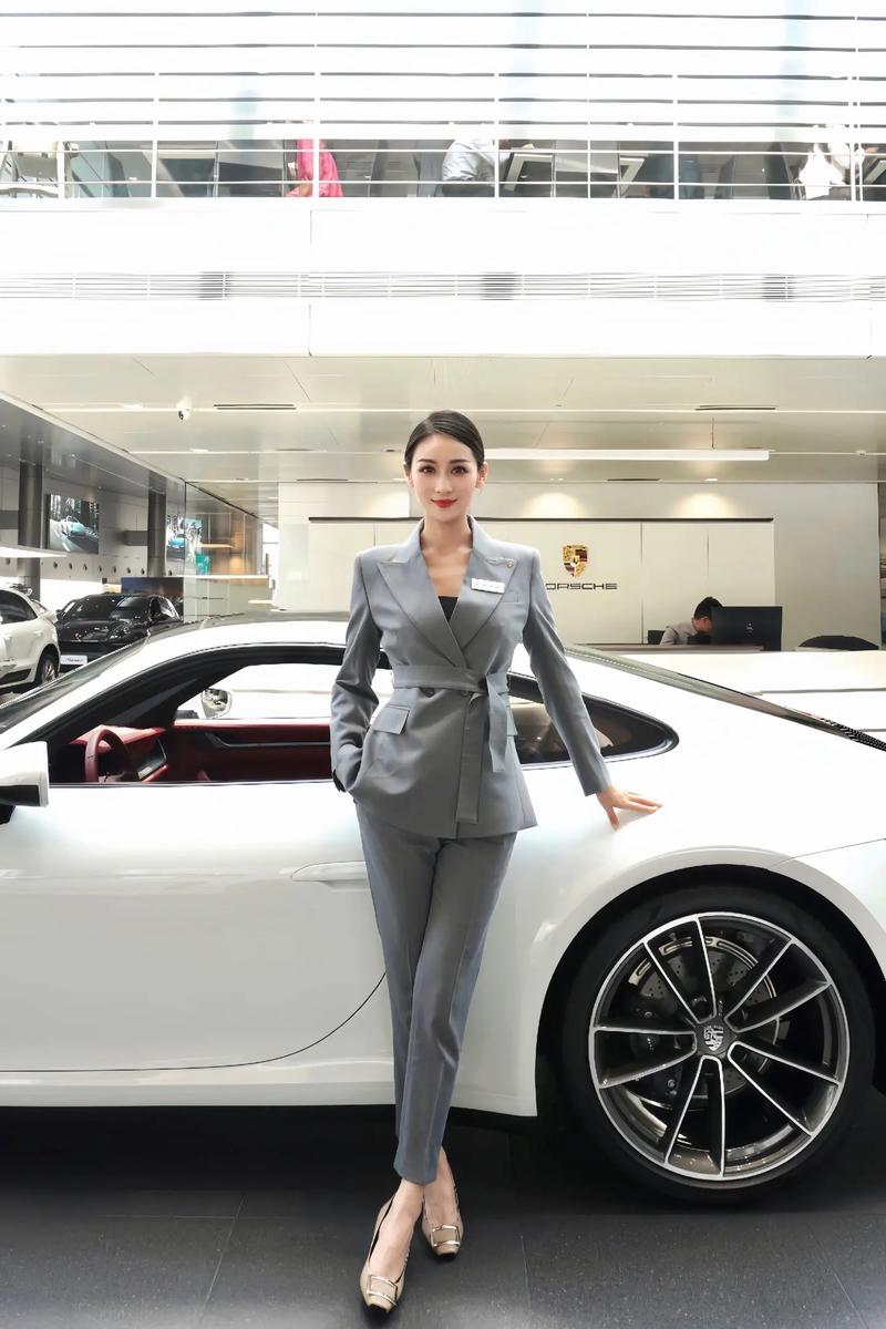 女销售月入过万,汽车行业女性逆袭之路!-第2张图片-49车牌靓号 女销售月入过万,汽车行业女性逆袭之路!-第2张图片-49车牌靓号